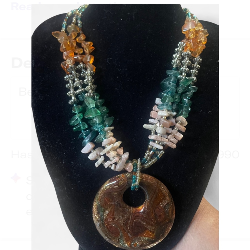 Multicolor Beaded Pendant Necklace